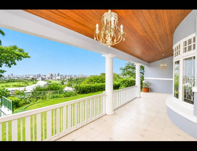 4 BEDROOM HOUSE FOR SALE IN ESSENWOOD